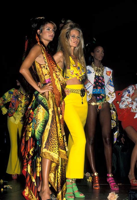 modelle di versace anni 90|gianni versace designer.